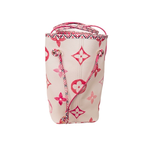 Louis Vuitton By the Pool Monogram Giant Neverfull MM Tote Rose Pink M22980 - Picture 7 of 16